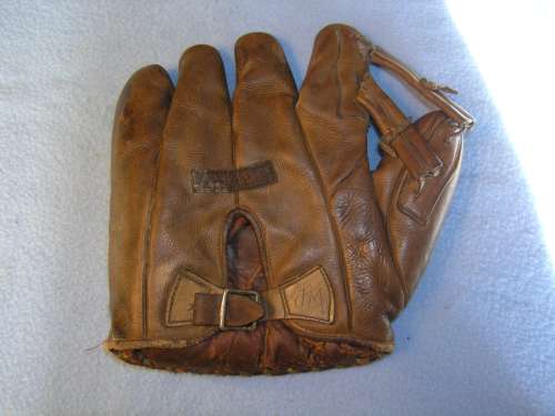 Earl Averill Lowe Campbell A15 Back